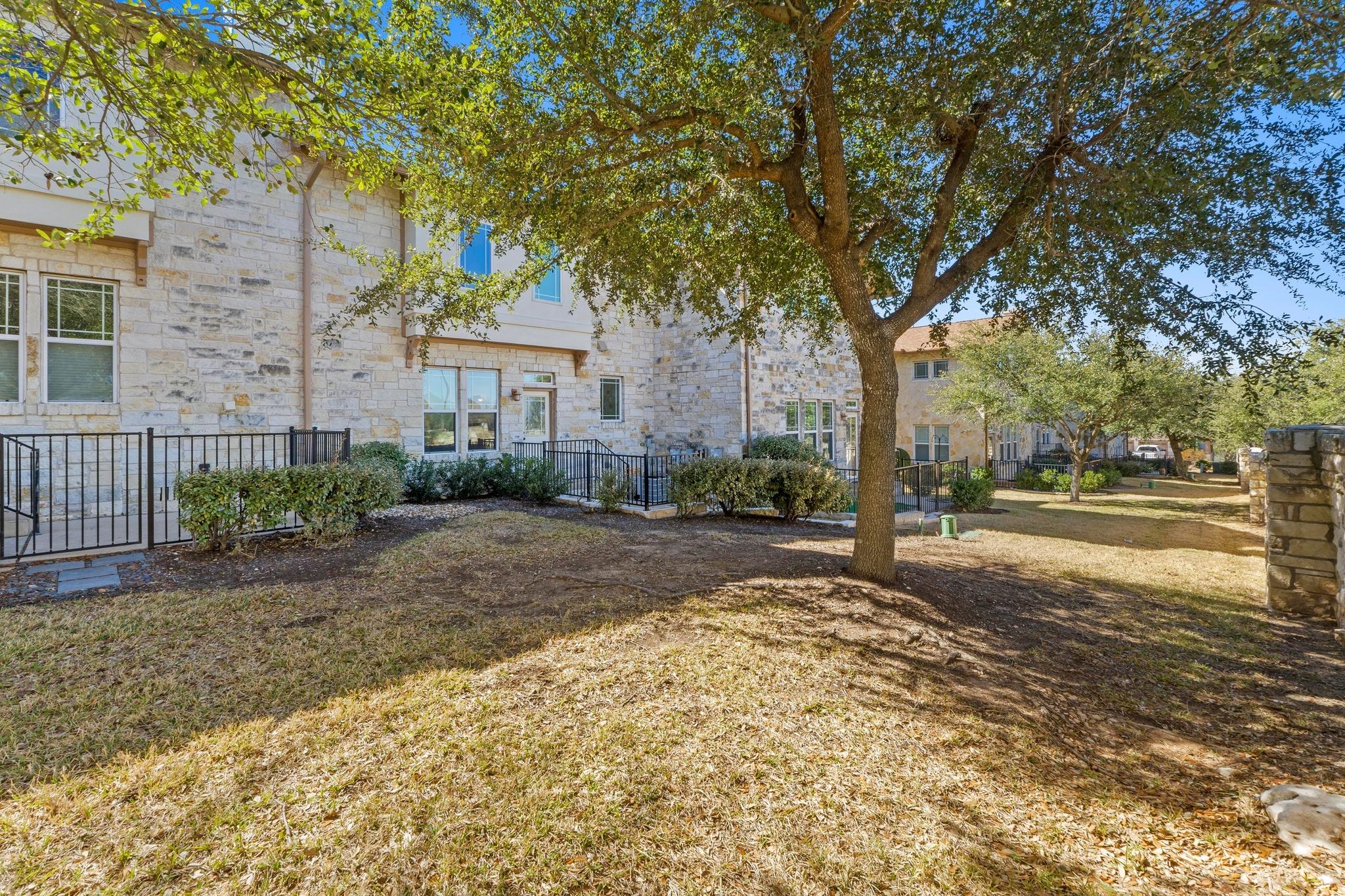 2930 Grand Oaks Loop # 603, Cedar Park, TX 78613