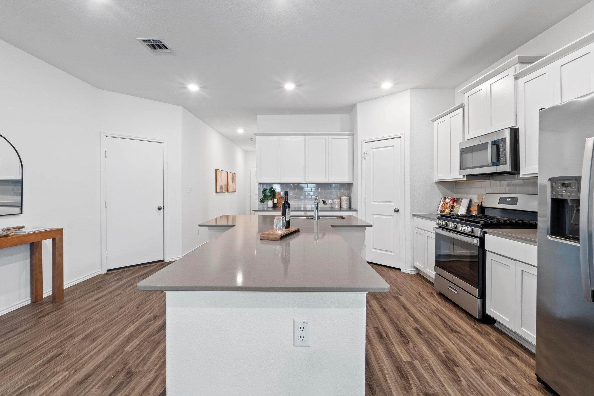 1705 Woolsey Way, Leander, TX 78641