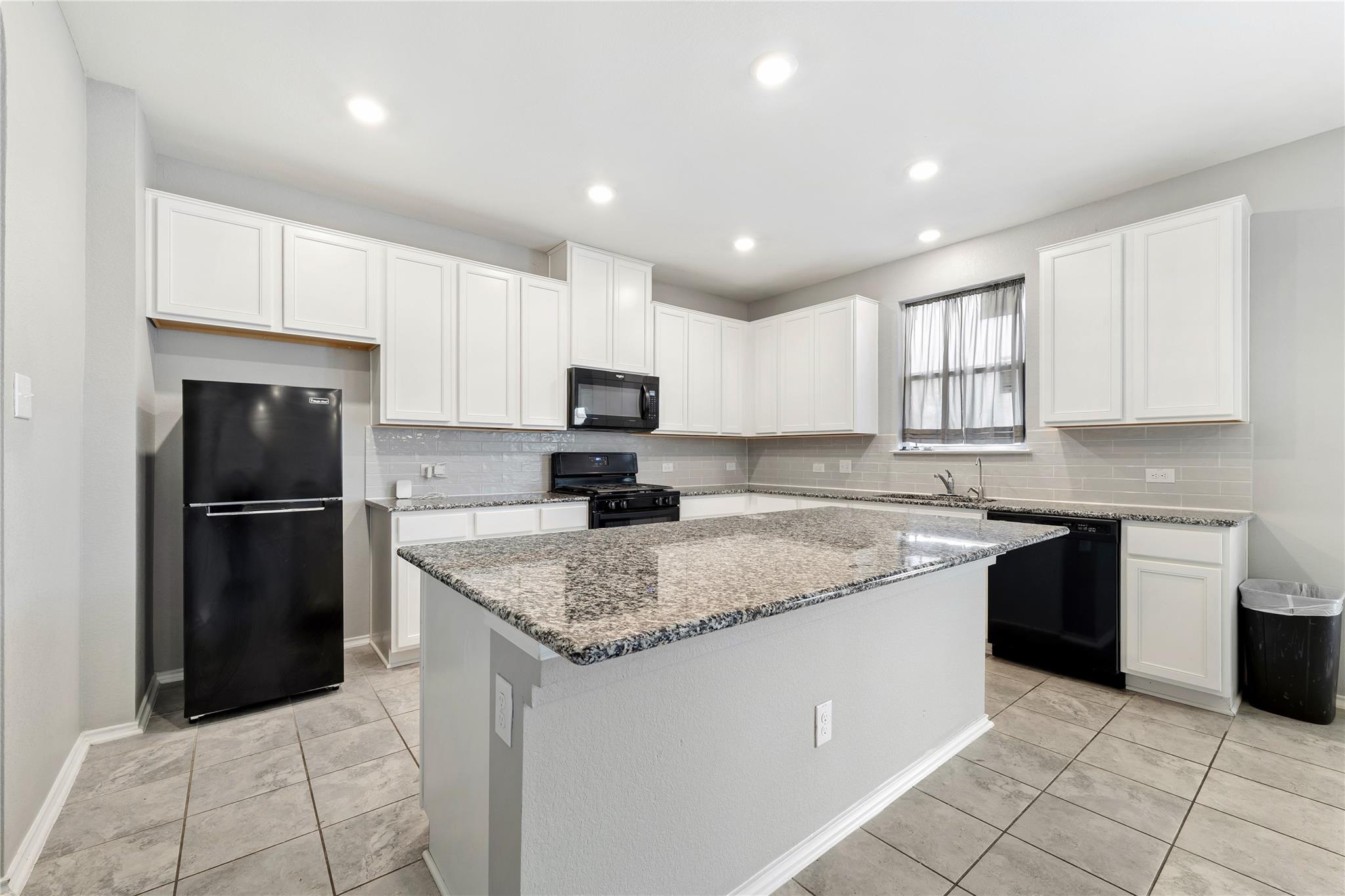 117 Kyndals Meadow Cv, Georgetown, TX 78628