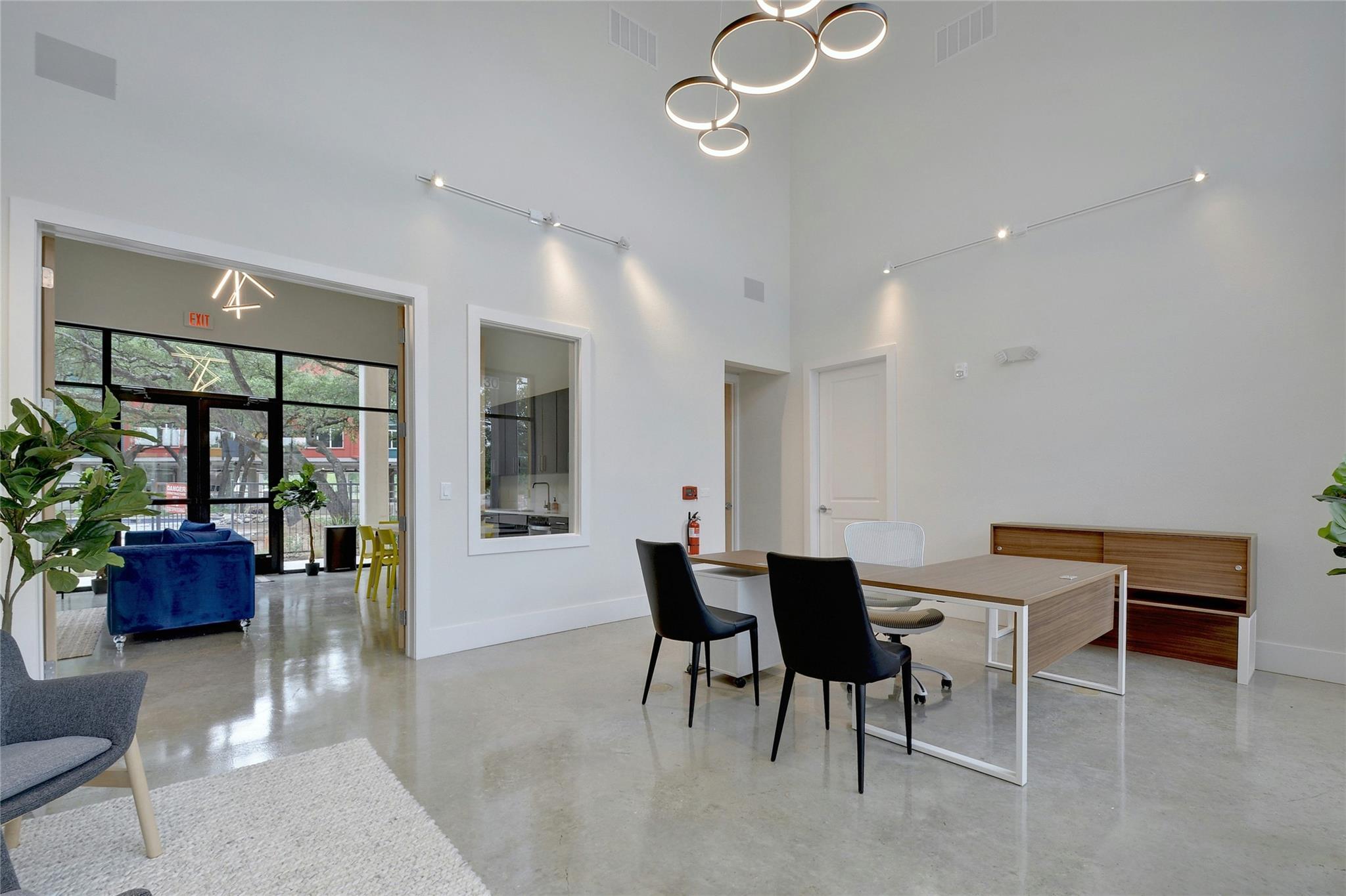 13130 Pond Springs Rd # 1105, Austin, TX 78729