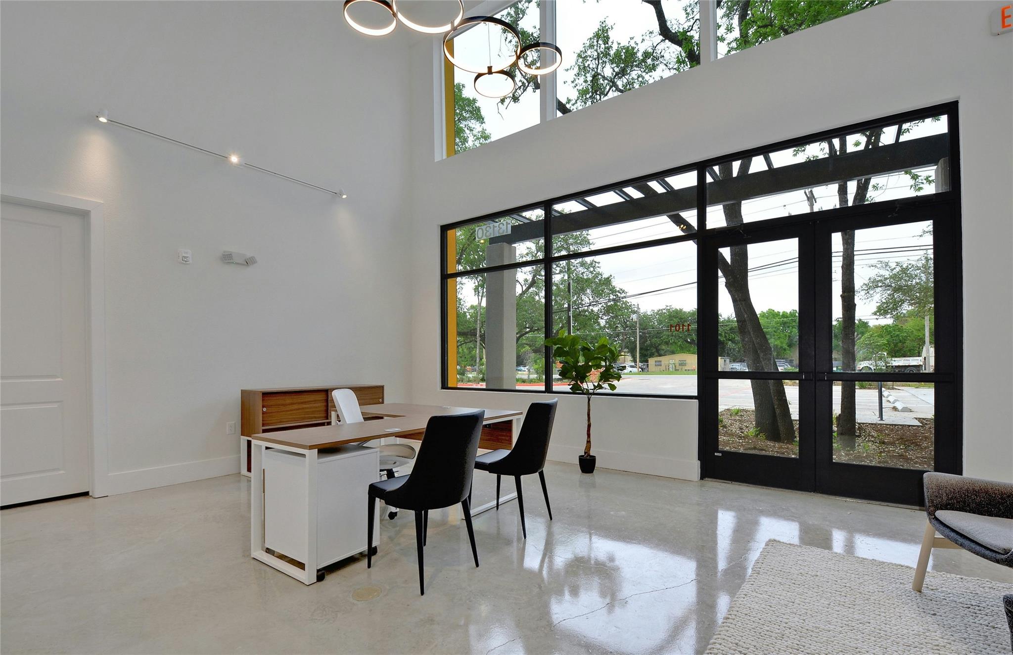 13130 Pond Springs Rd # 1105, Austin, TX 78729