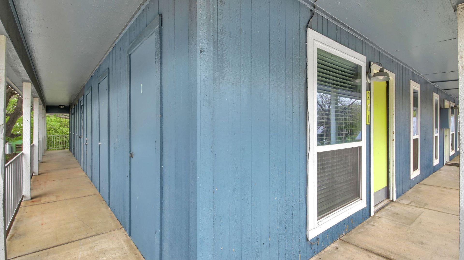 4406 Avenue C Ave # 205, Austin, TX 78751