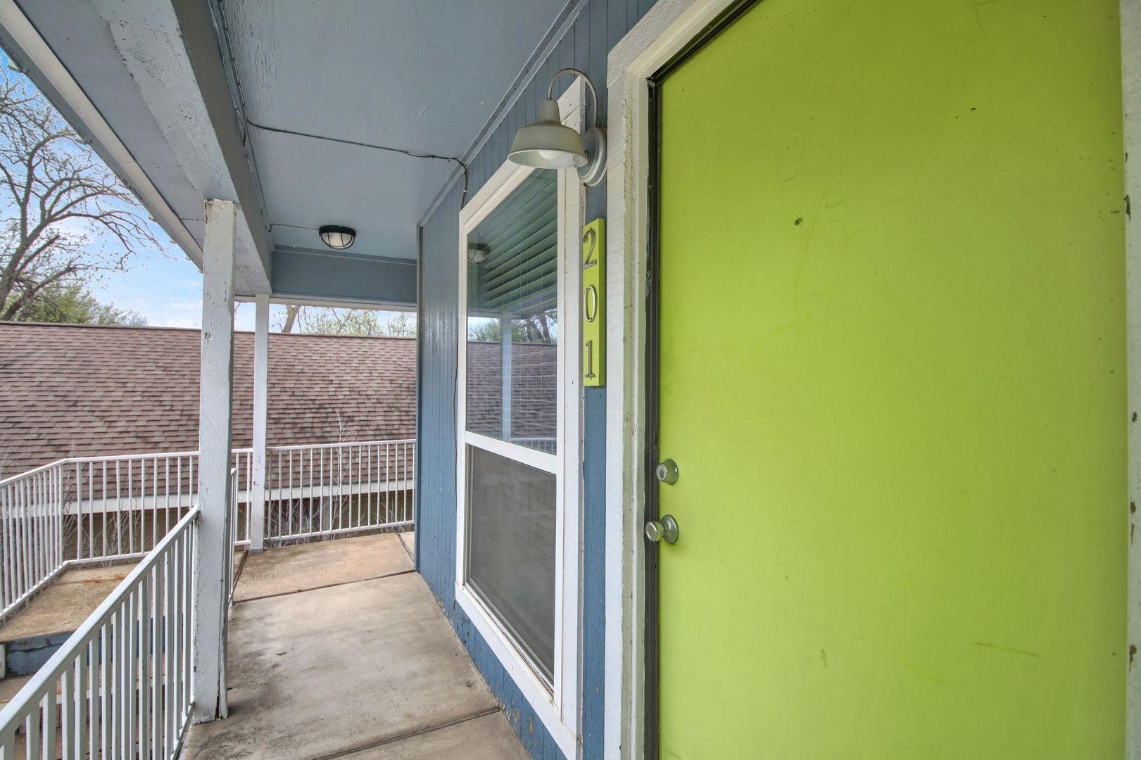 4406 Avenue C Ave # 205, Austin, TX 78751