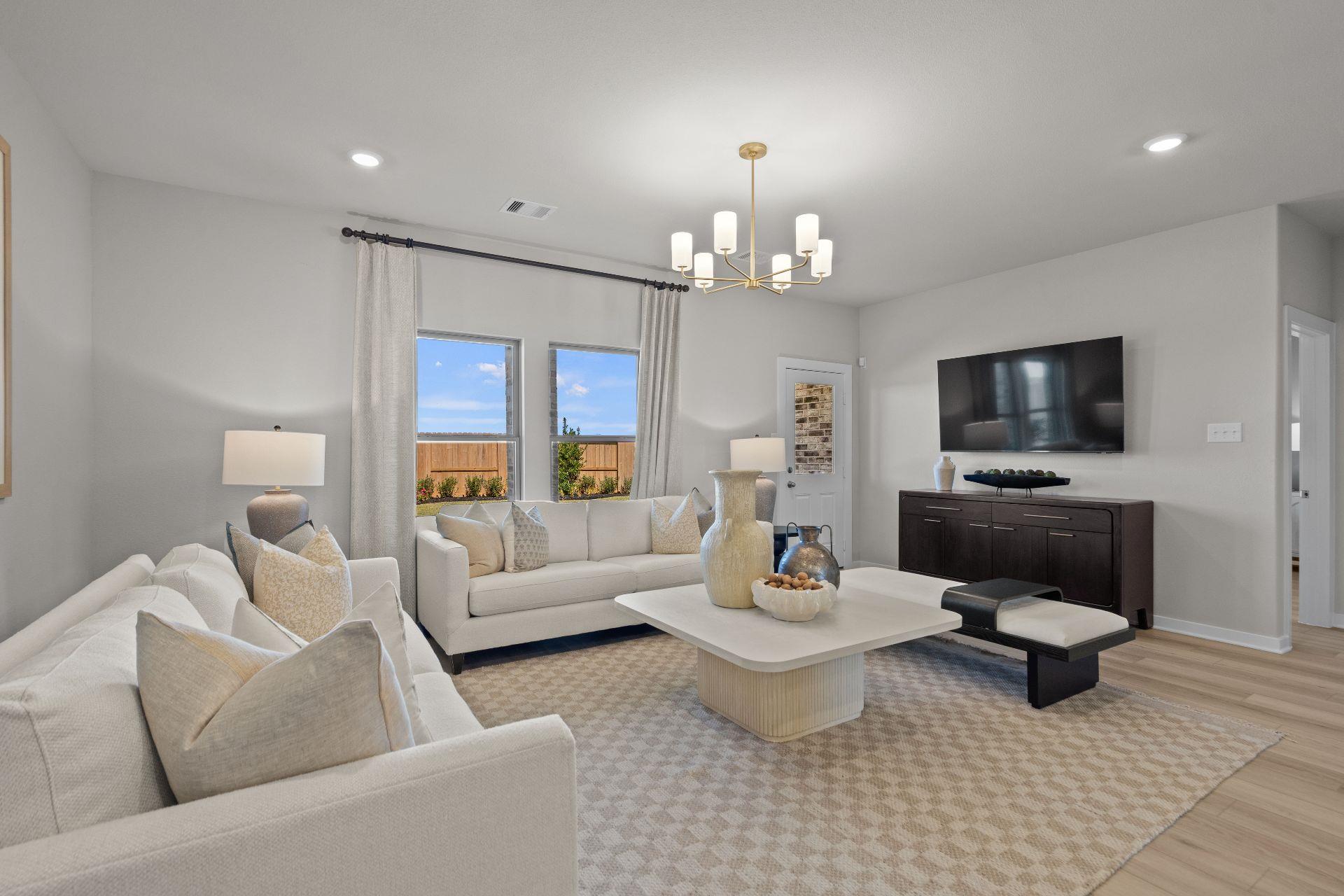 25533 Flora Bella Ln, Elgin, TX 78621