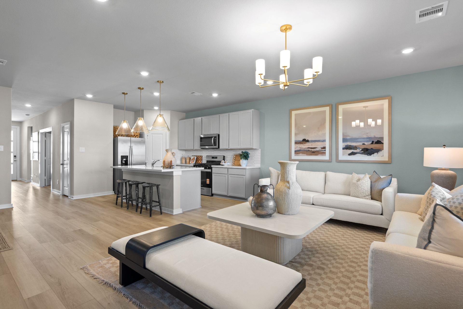 25533 Flora Bella Ln, Elgin, TX 78621