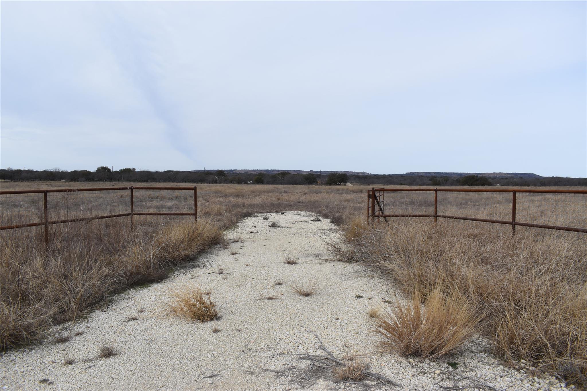 3619 N FM 1702, Hamilton, TX 76531