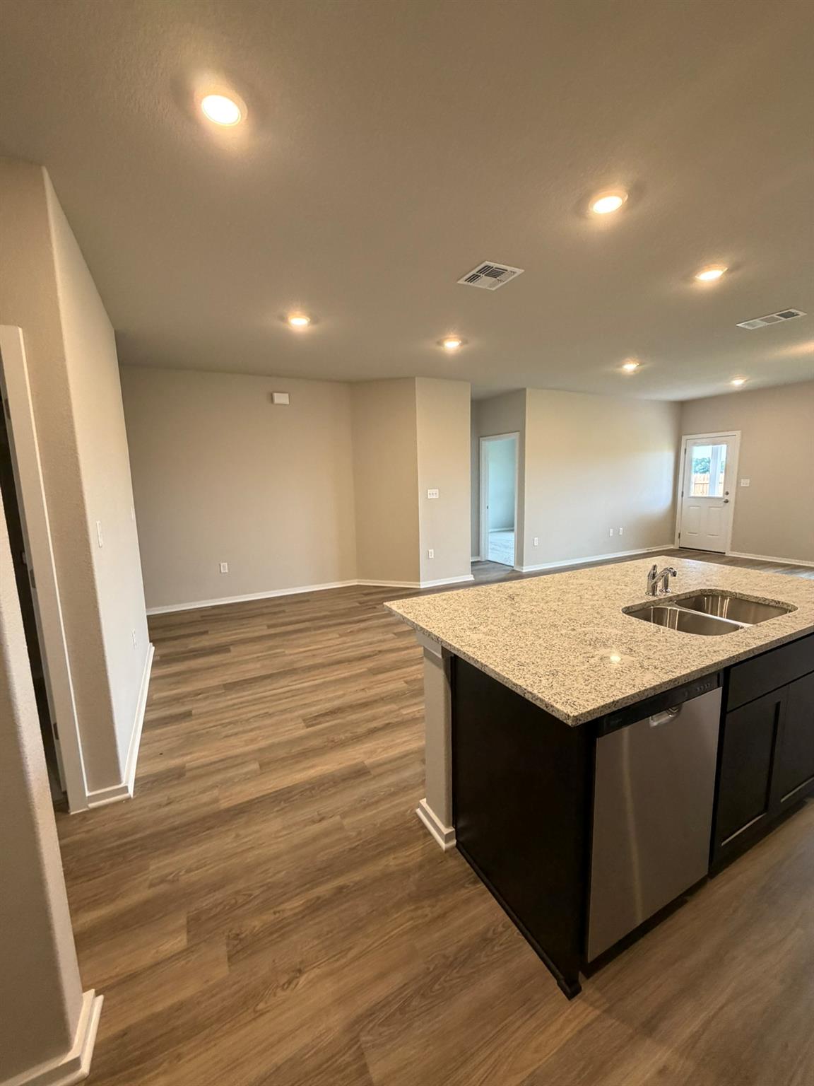 25536 Flora Bella Ln, Elgin, TX 78621