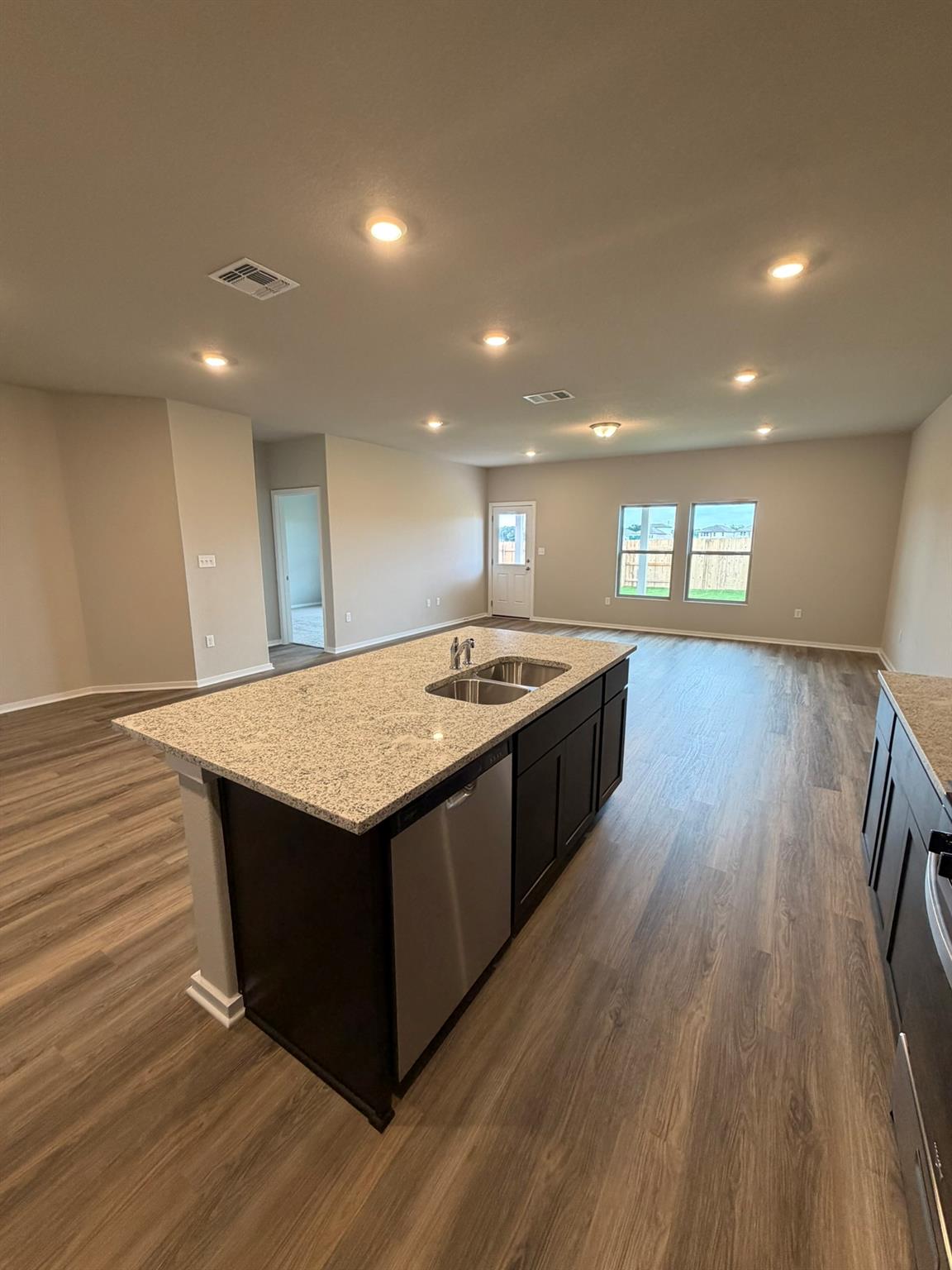 25536 Flora Bella Ln, Elgin, TX 78621