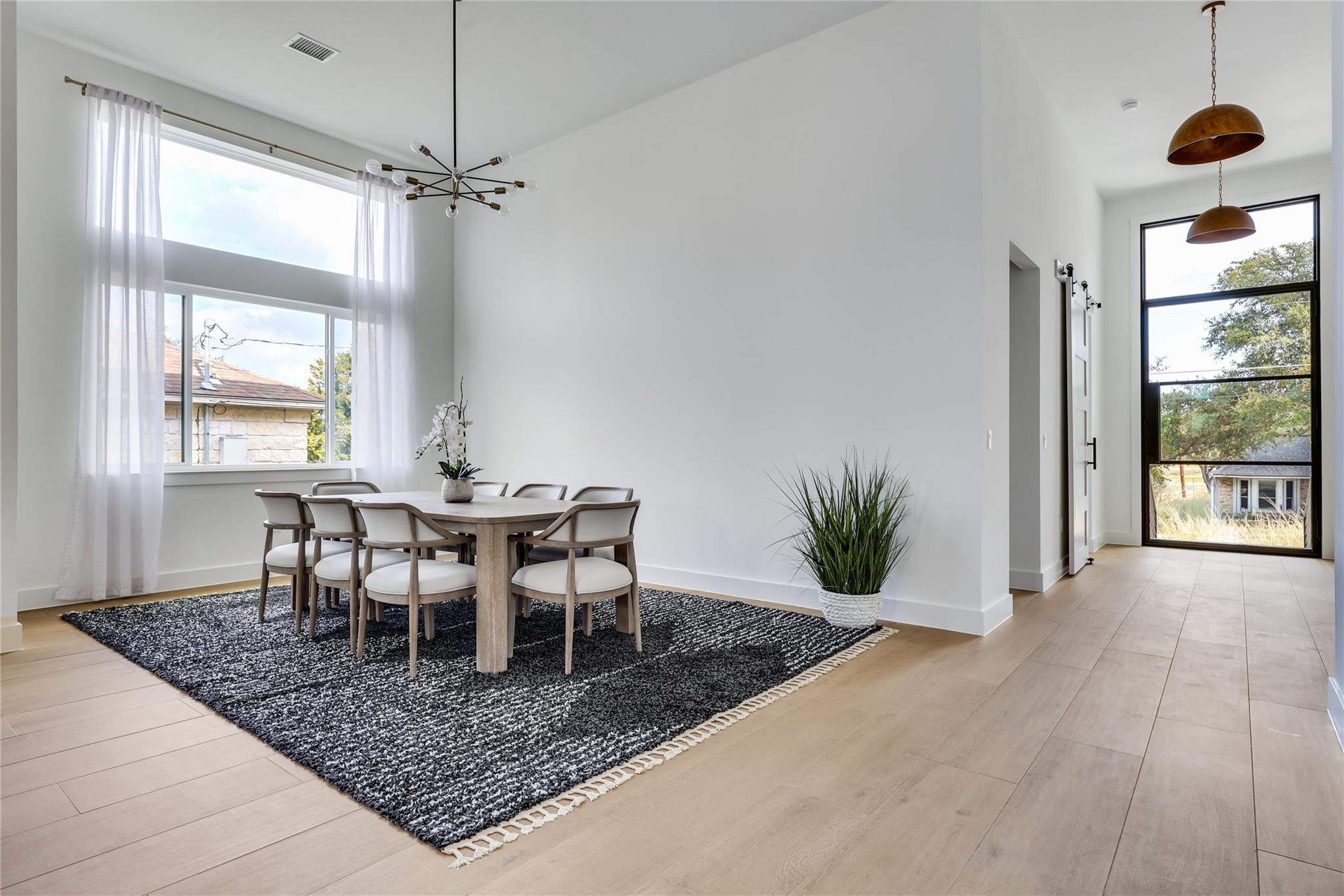 21408 Lakefront Dr, Lago Vista, TX 78645