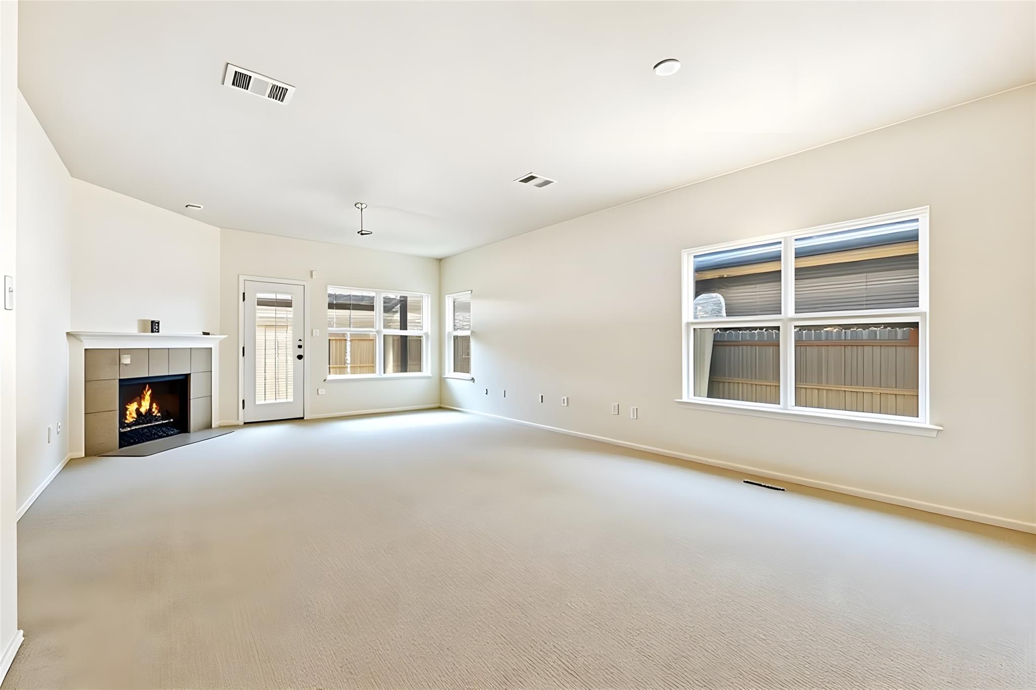 112 Flinn St, Hutto, TX 78634