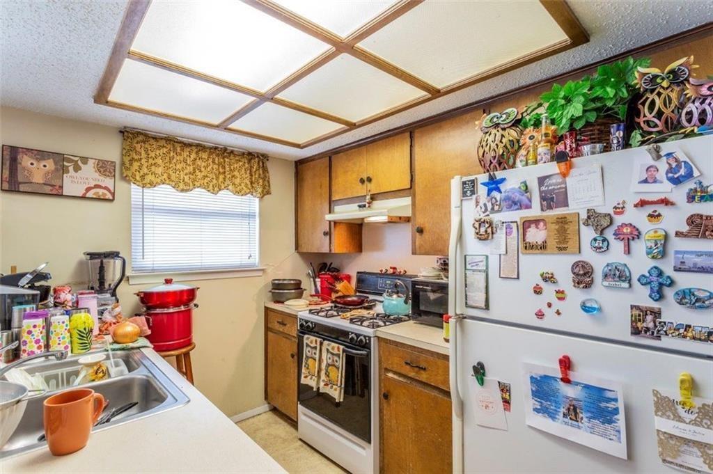 2104 Old West Pl, Round Rock, TX 78681