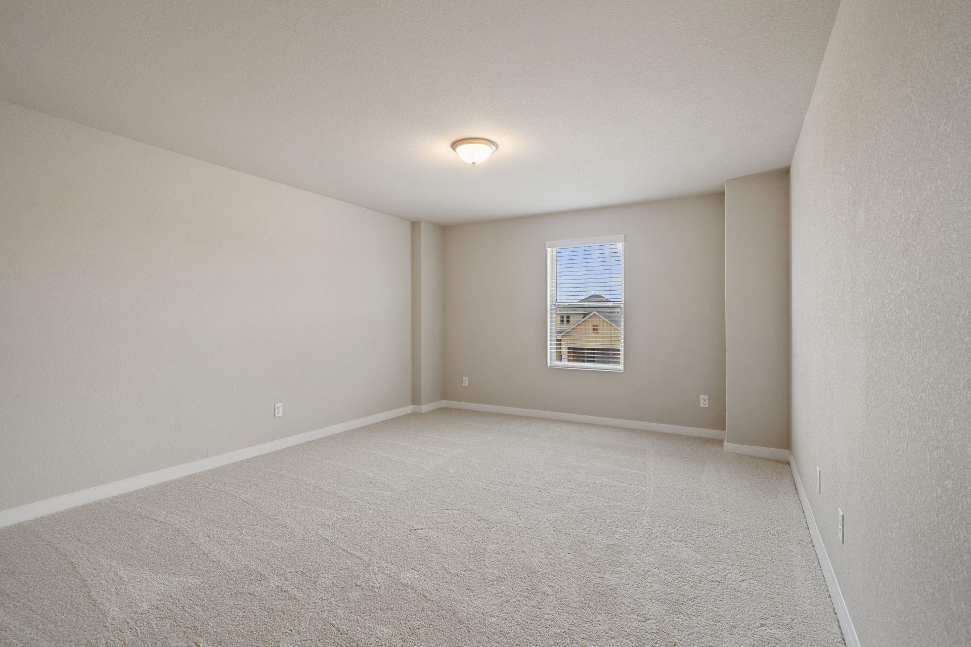 13801 Ryan Range Ln, Elgin, TX 78621