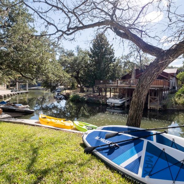 1943 Glencove Dr, Kingsland, TX 78639