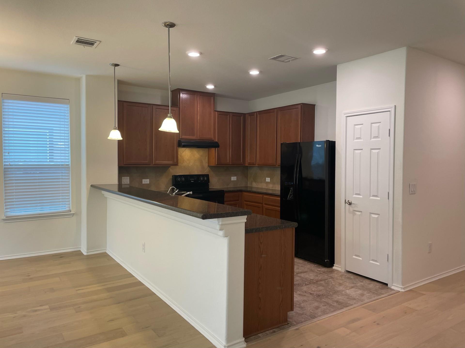 7112 Ondantra Bnd, Austin, TX 78744