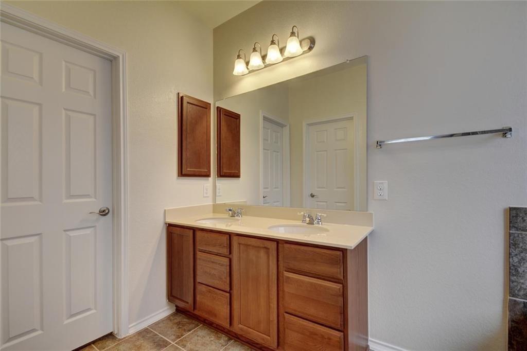 7112 Ondantra Bnd, Austin, TX 78744