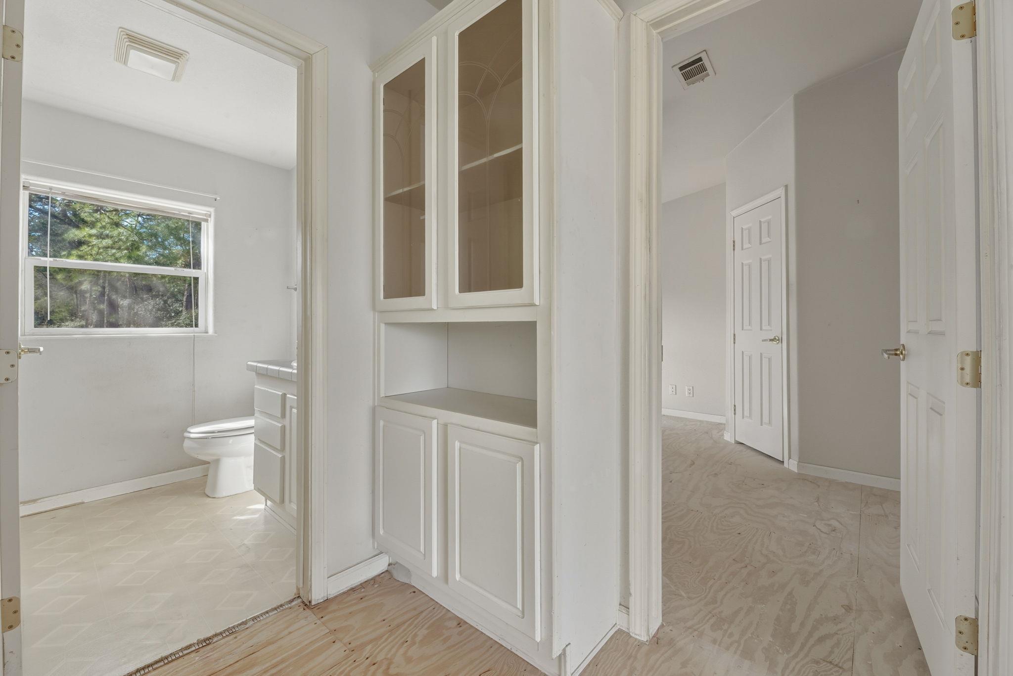 171 Mustang Dr, Paige, TX 78659