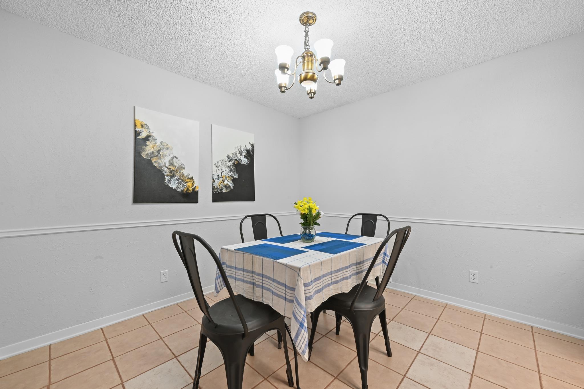 275 Mooring Cir # A, Lakeway, TX 78734