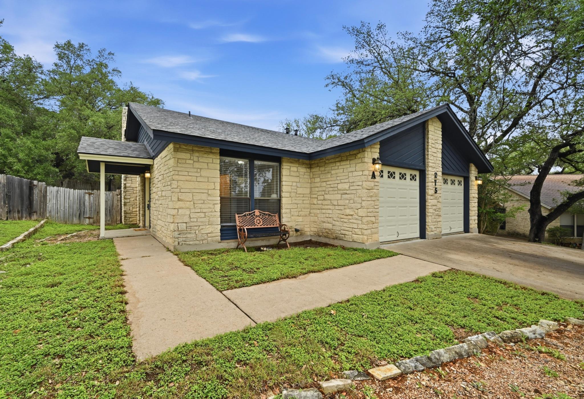 275 Mooring Cir # A, Lakeway, TX 78734