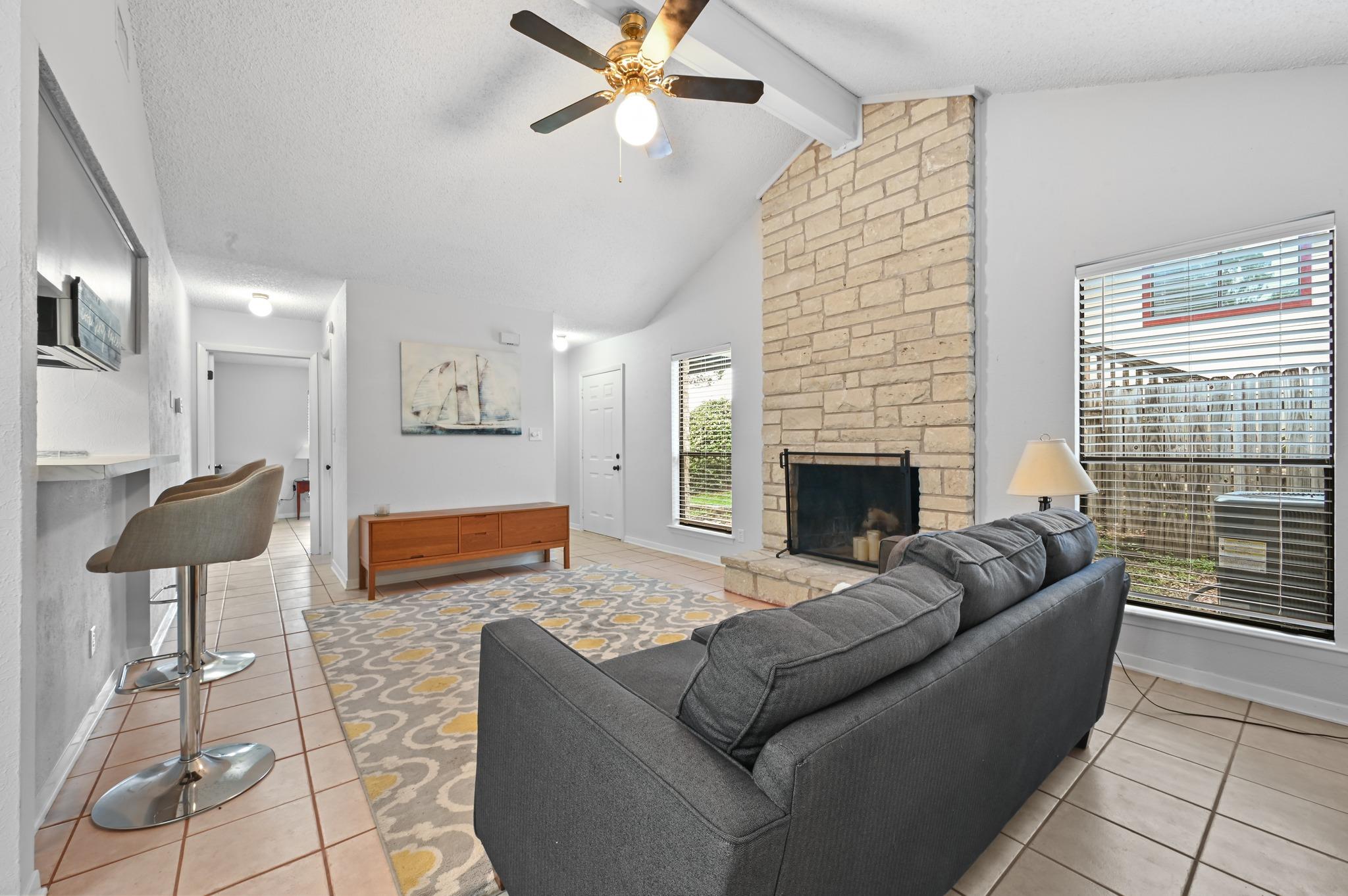 275 Mooring Cir # A, Lakeway, TX 78734