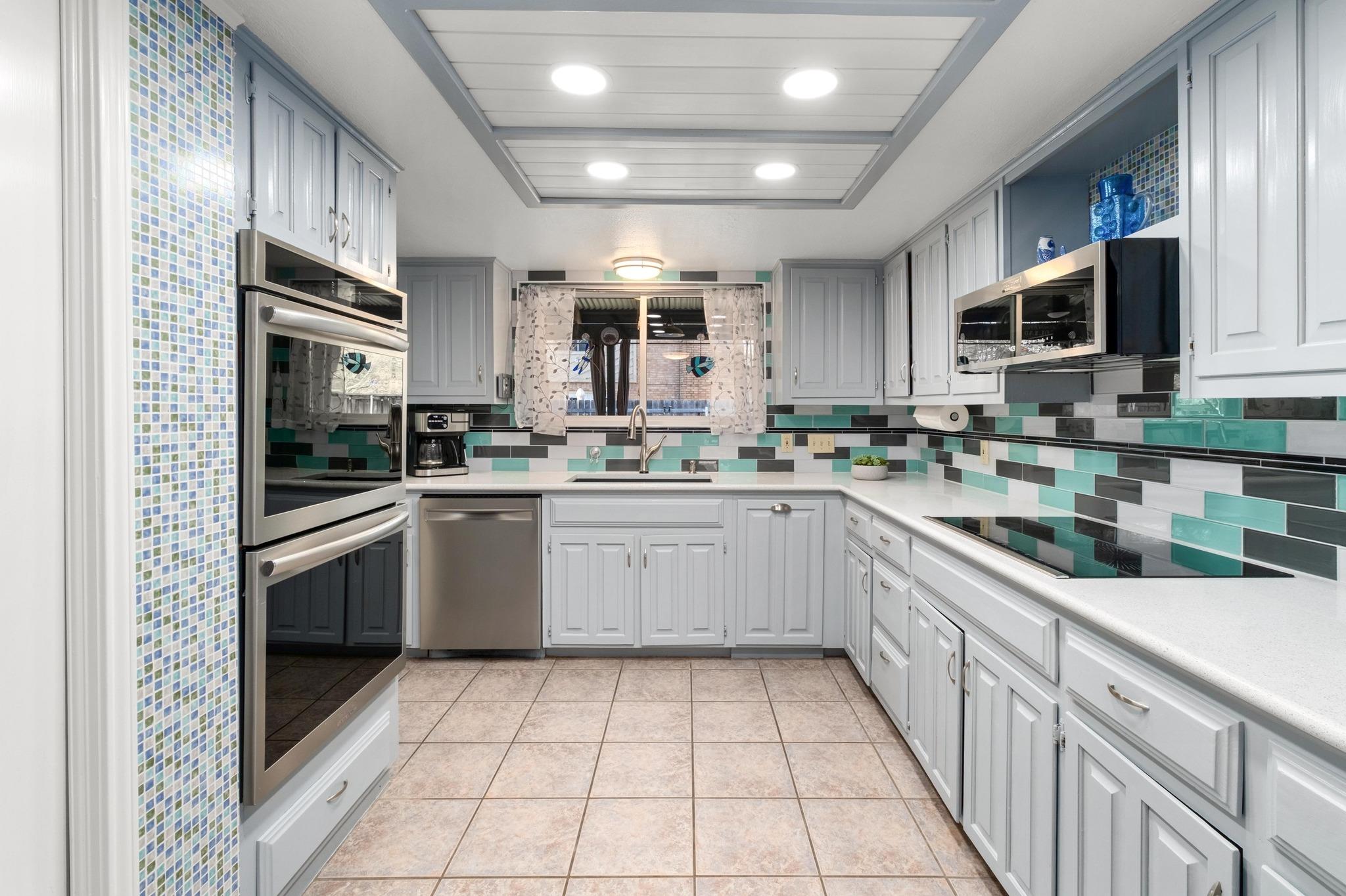 10400 La Costa Dr, Austin, TX 78747