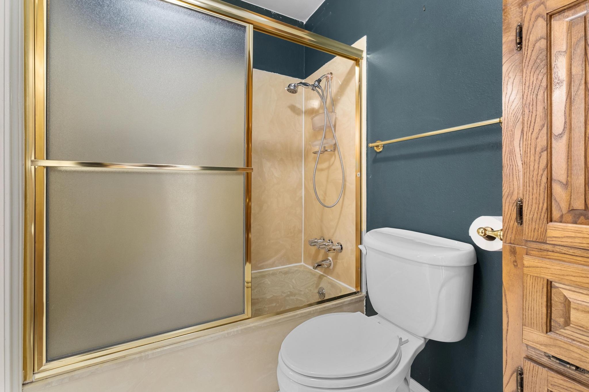 10400 La Costa Dr, Austin, TX 78747