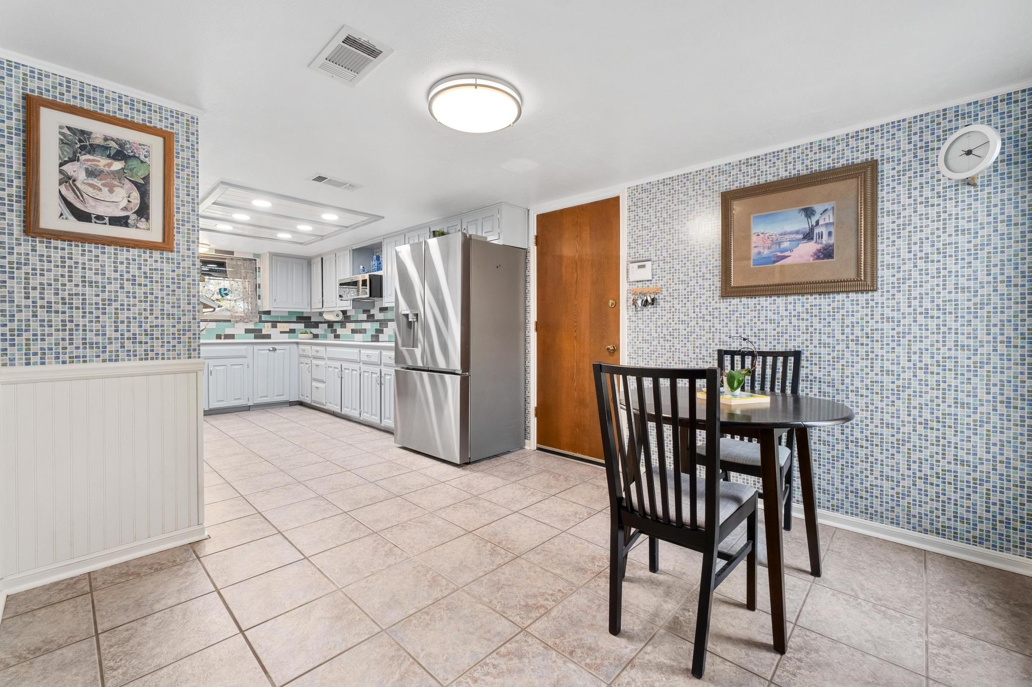 10400 La Costa Dr, Austin, TX 78747