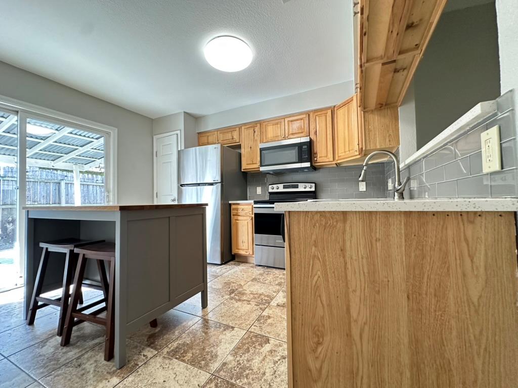 6713 West Gate Blvd # A, Austin, TX 78745