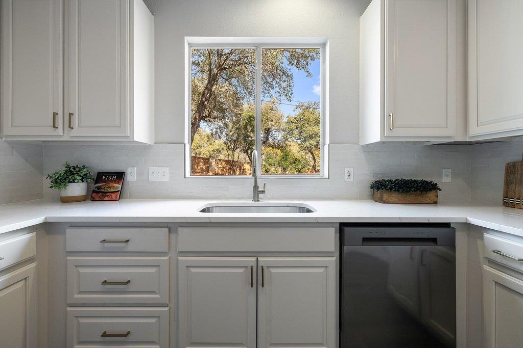 7501 Shadowridge Run # 119, Austin, TX 78749