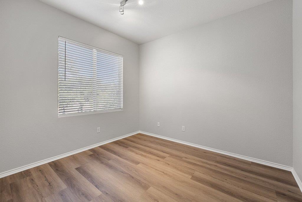 7501 Shadowridge Run # 119, Austin, TX 78749