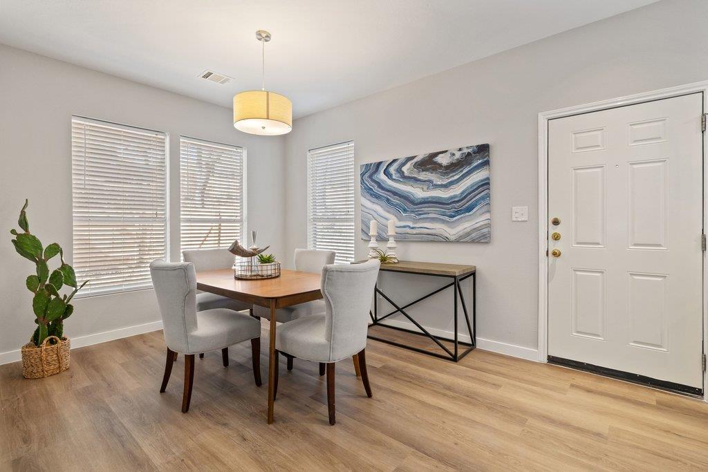 7501 Shadowridge Run # 119, Austin, TX 78749