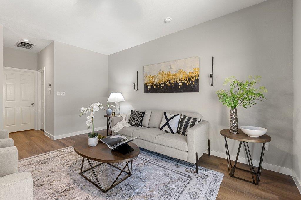 7501 Shadowridge Run # 119, Austin, TX 78749