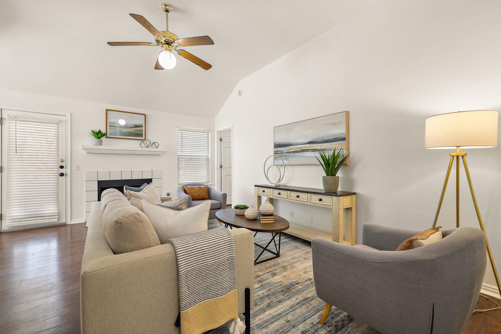 239 Dana Dr, Hutto, TX 78634