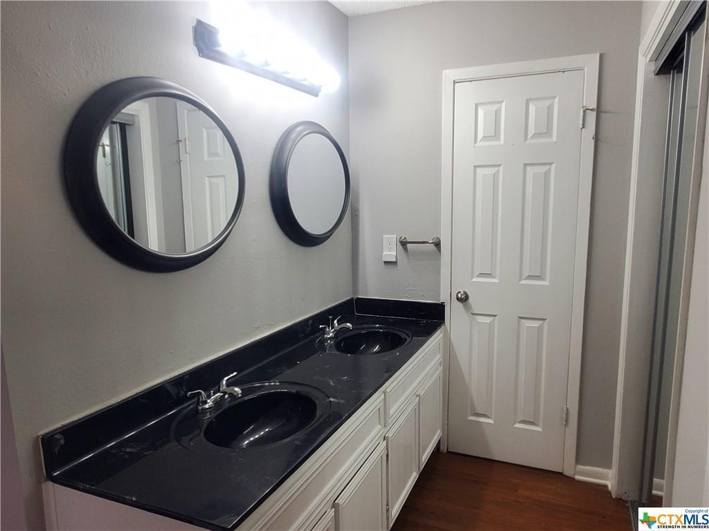 1217 Craig St, Copperas Cove, TX 76522