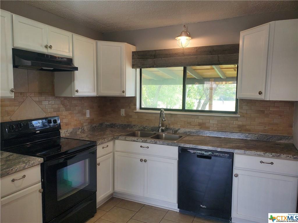 1217 Craig St, Copperas Cove, TX 76522