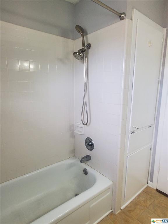 1217 Craig St, Copperas Cove, TX 76522