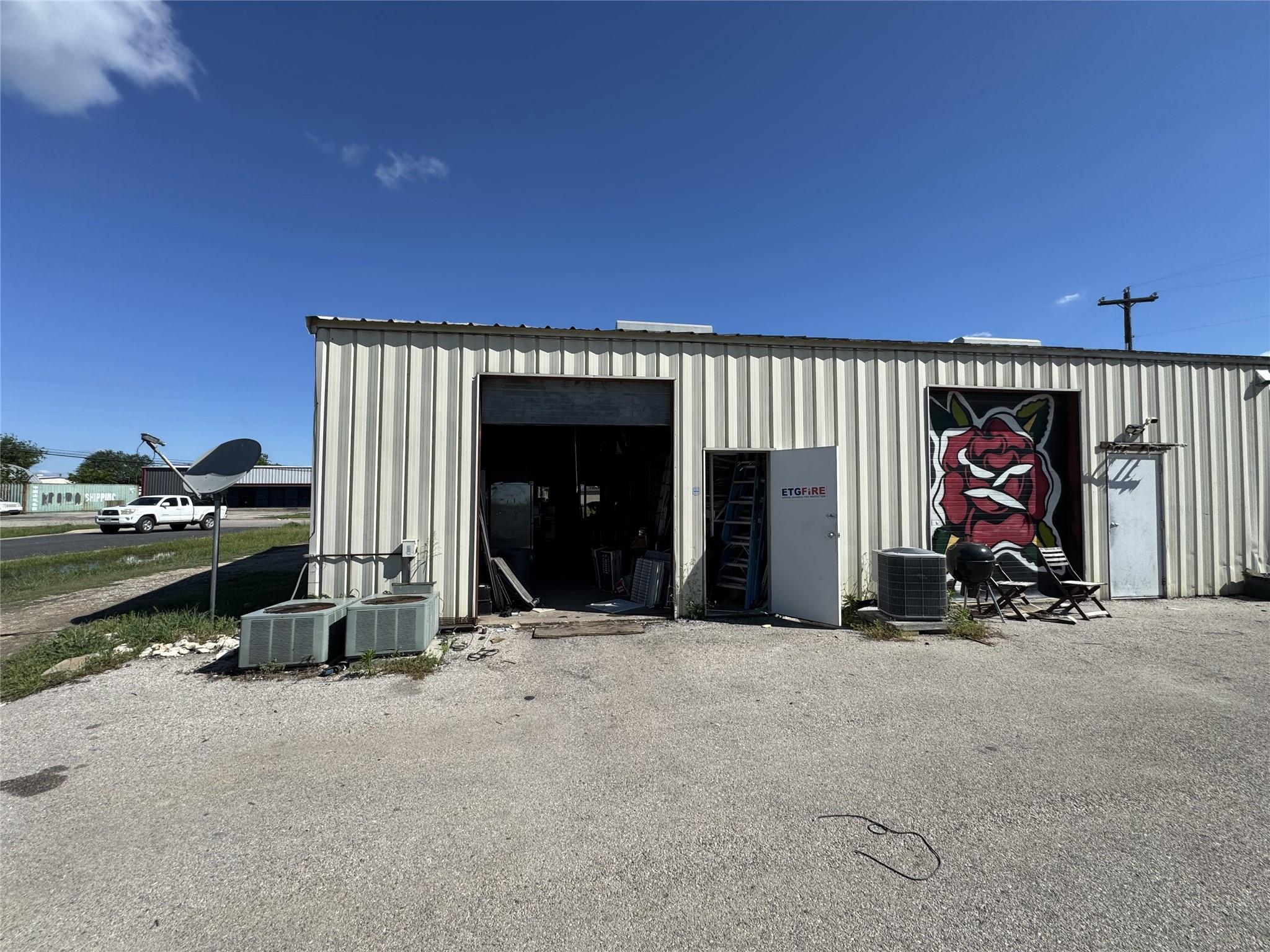 40120A Industrial Park Cir, Georgetown, TX 78626