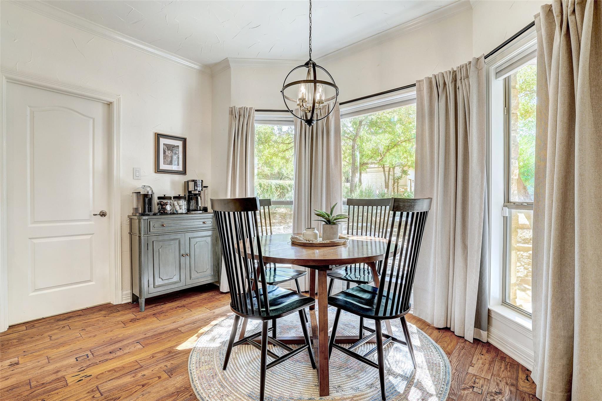 111 Roberts Cir, Georgetown, TX 78633