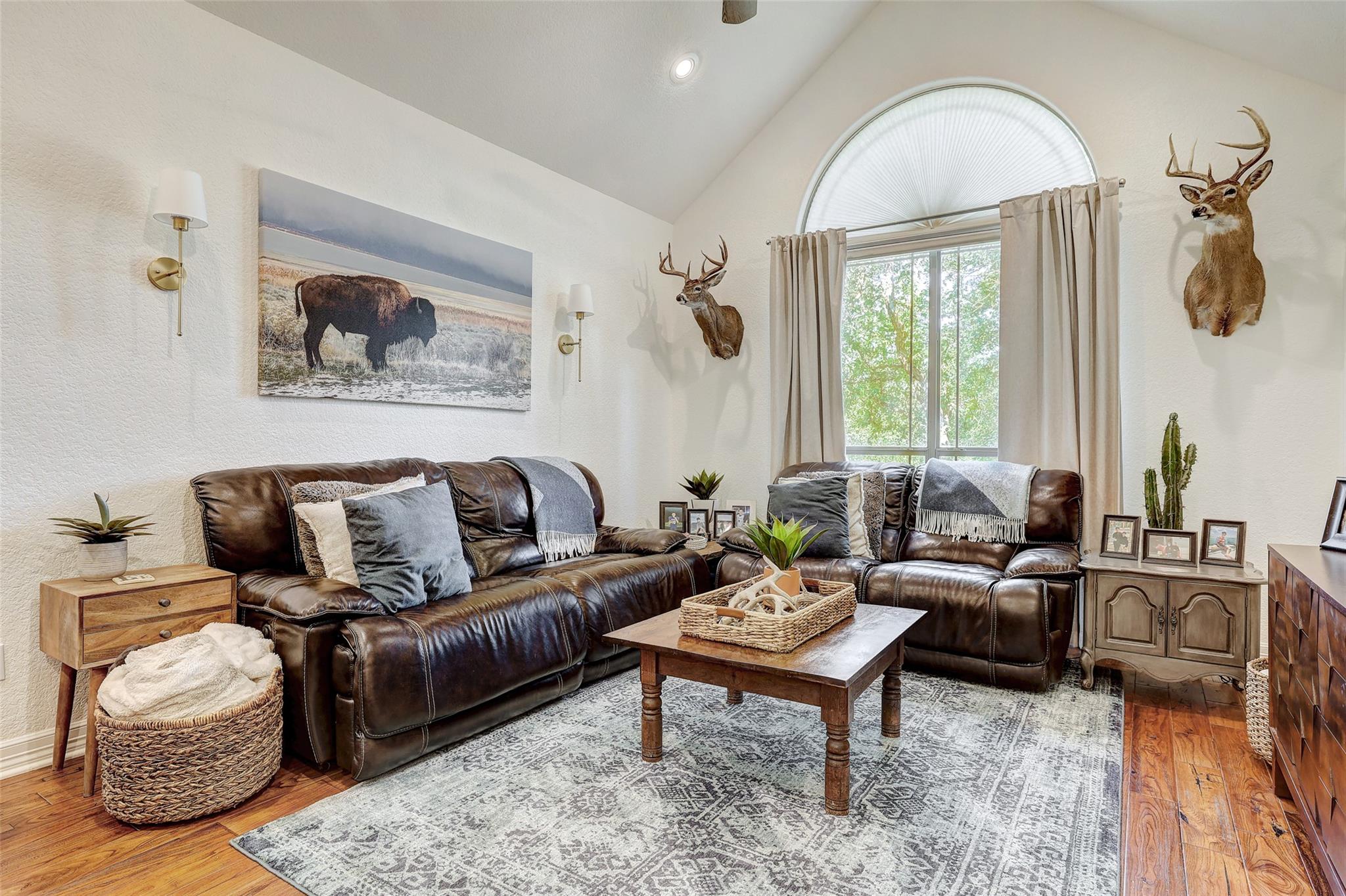 111 Roberts Cir, Georgetown, TX 78633