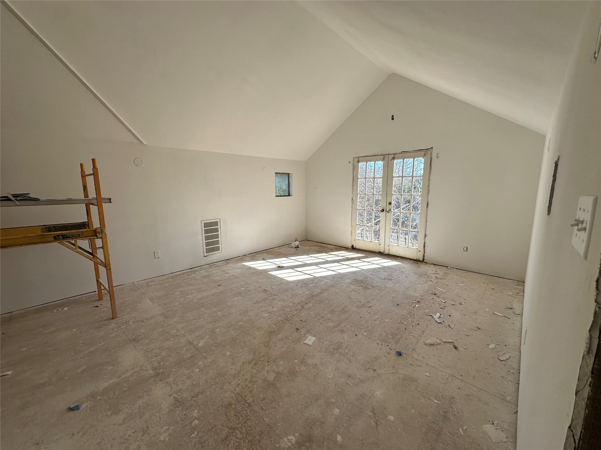 170 Scarlet Harts Ln, Dale, TX 78616