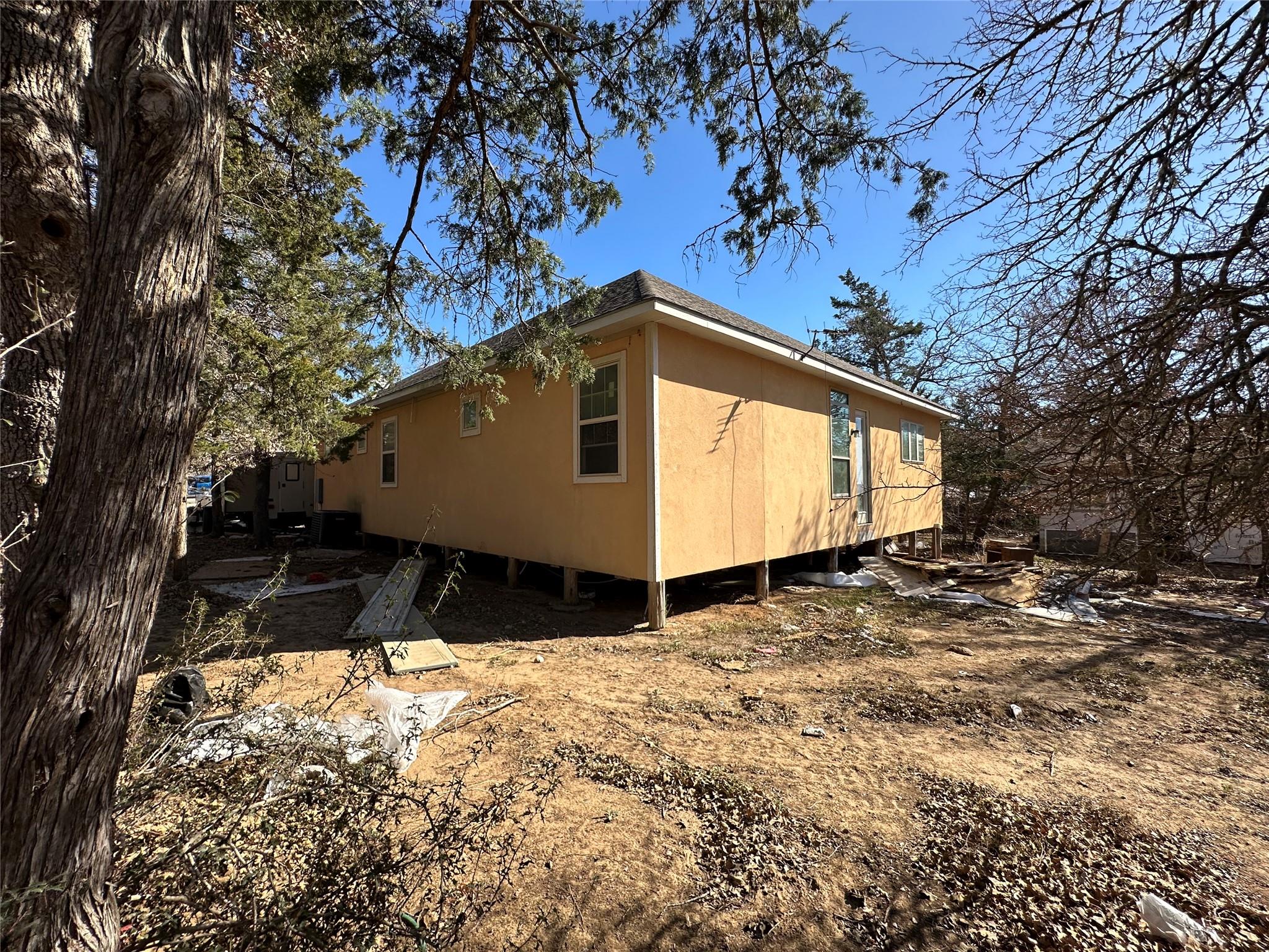 170 Scarlet Harts Ln, Dale, TX 78616