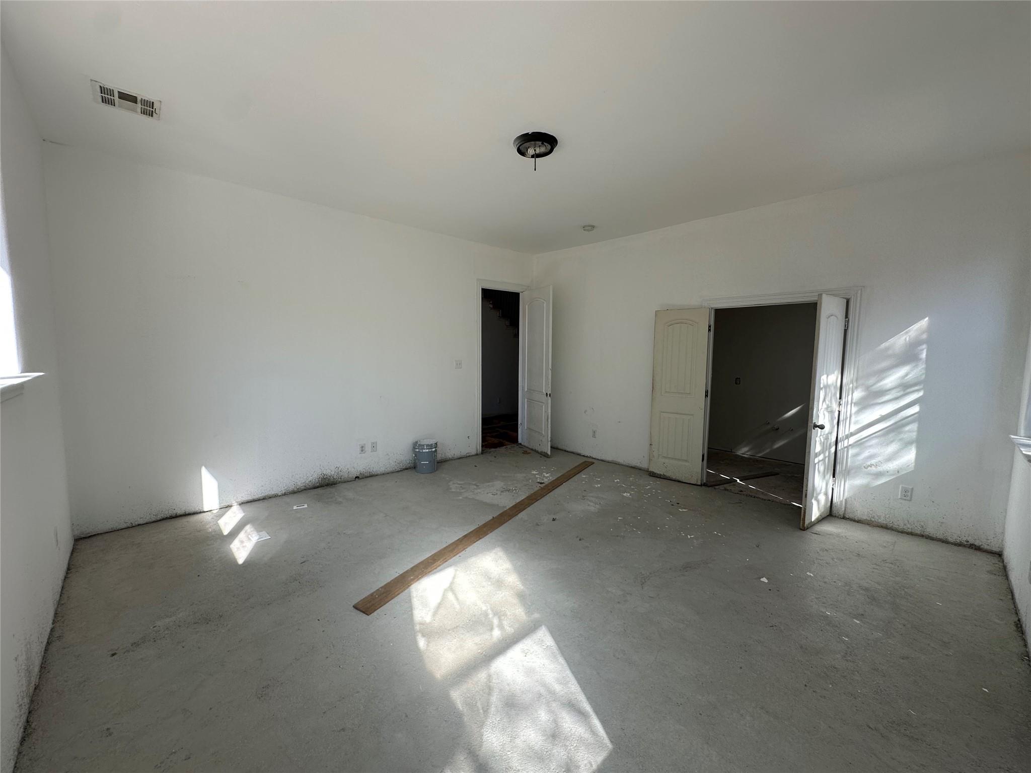 170 Scarlet Harts Ln, Dale, TX 78616