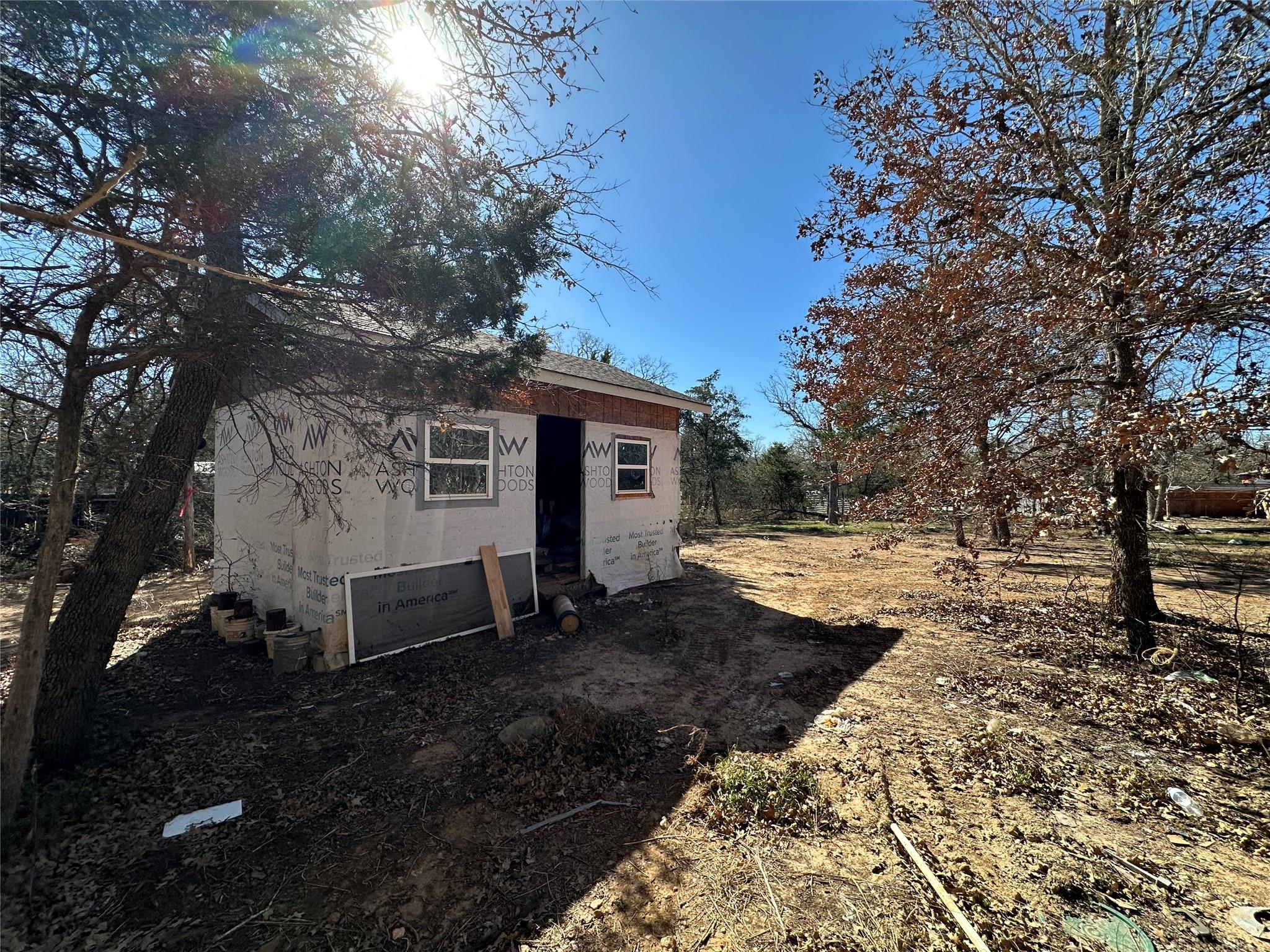 170 Scarlet Harts Ln, Dale, TX 78616