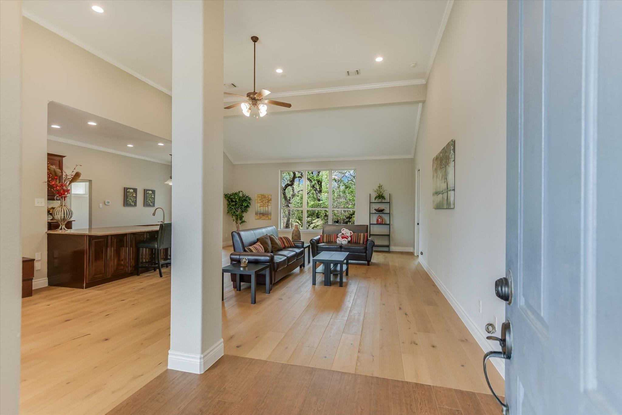 300 Round Rock Rd, Wimberley, TX 78676