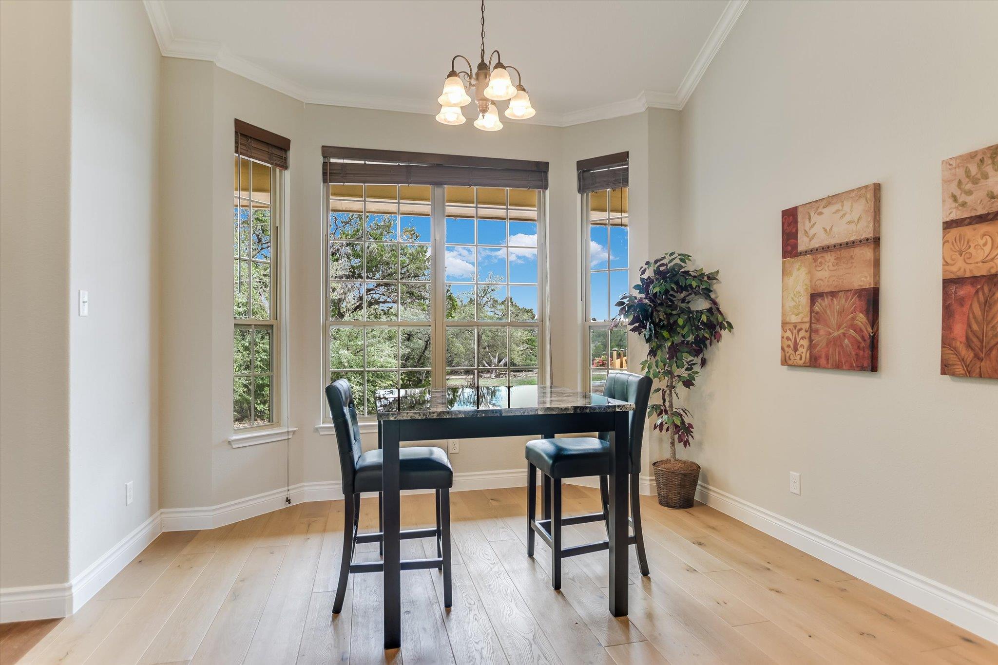 300 Round Rock Rd, Wimberley, TX 78676