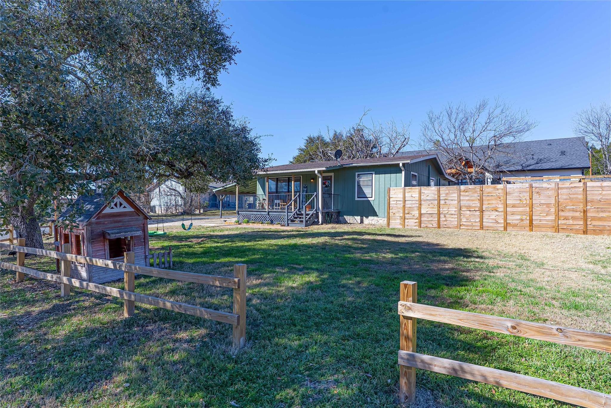 11010 3rd St, Jonestown, TX 78645