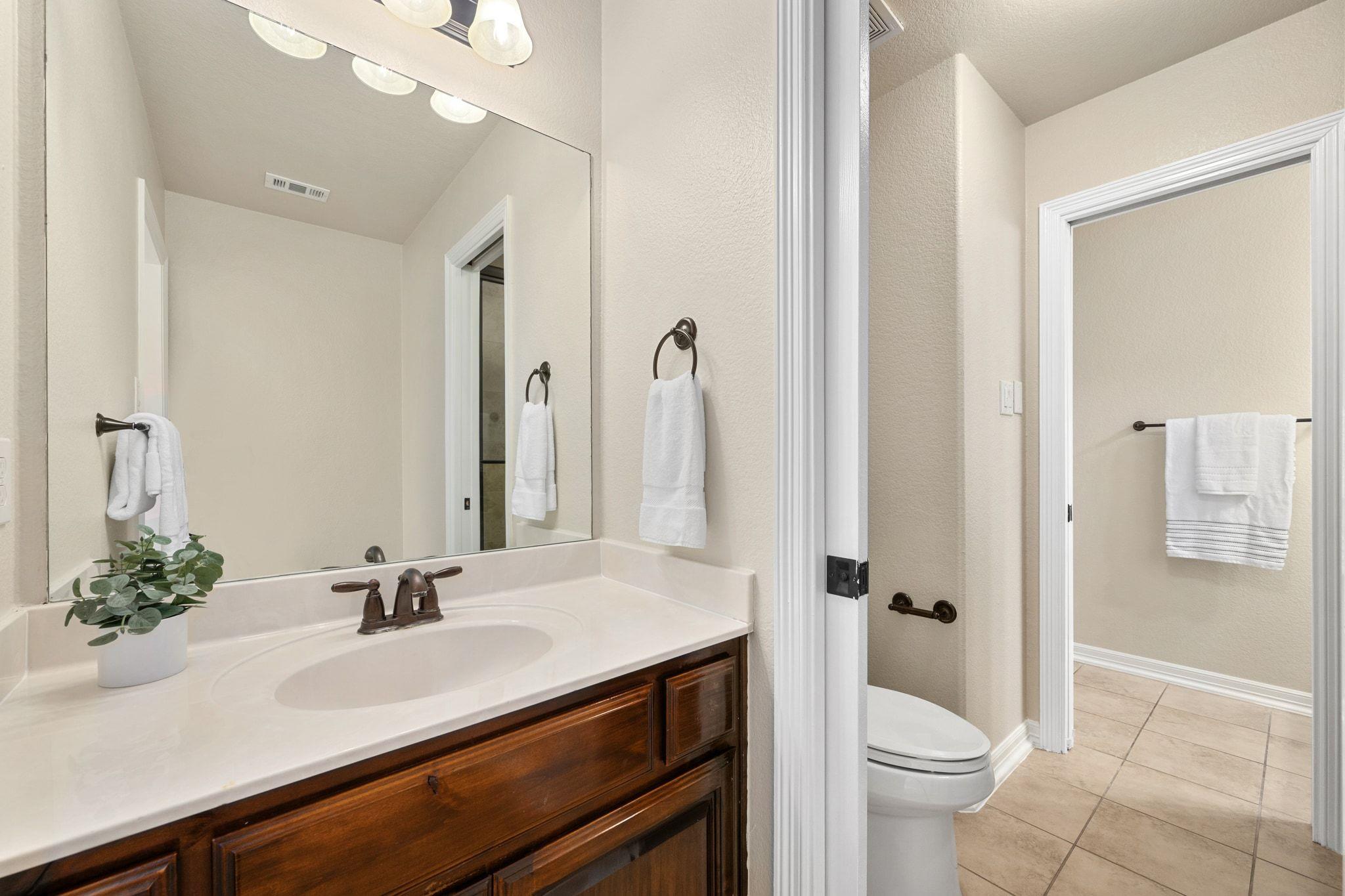 1829 Buffalo Speedway, Leander, TX 78641