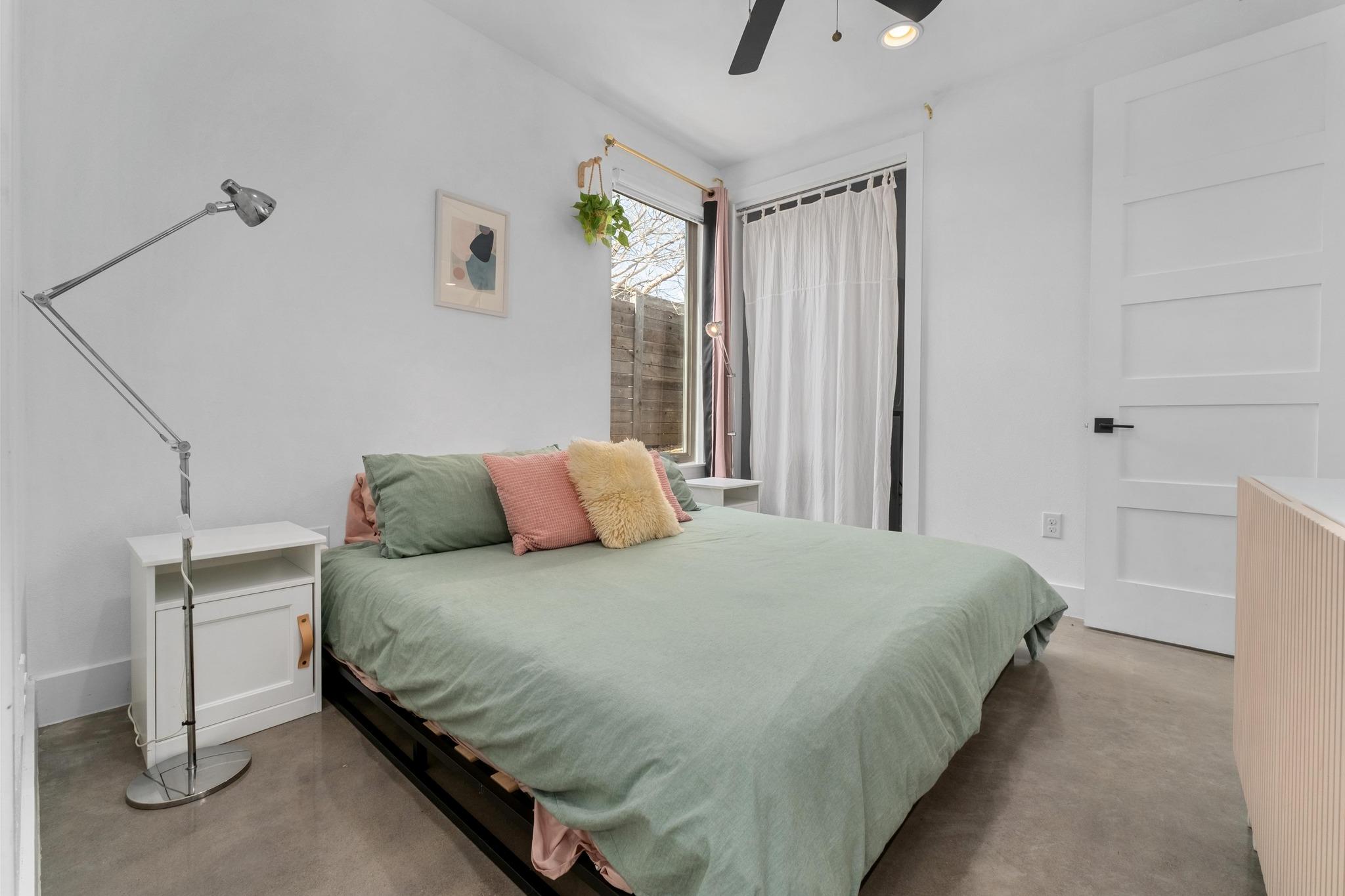 2014 E 9th St # 2, Austin, TX 78702