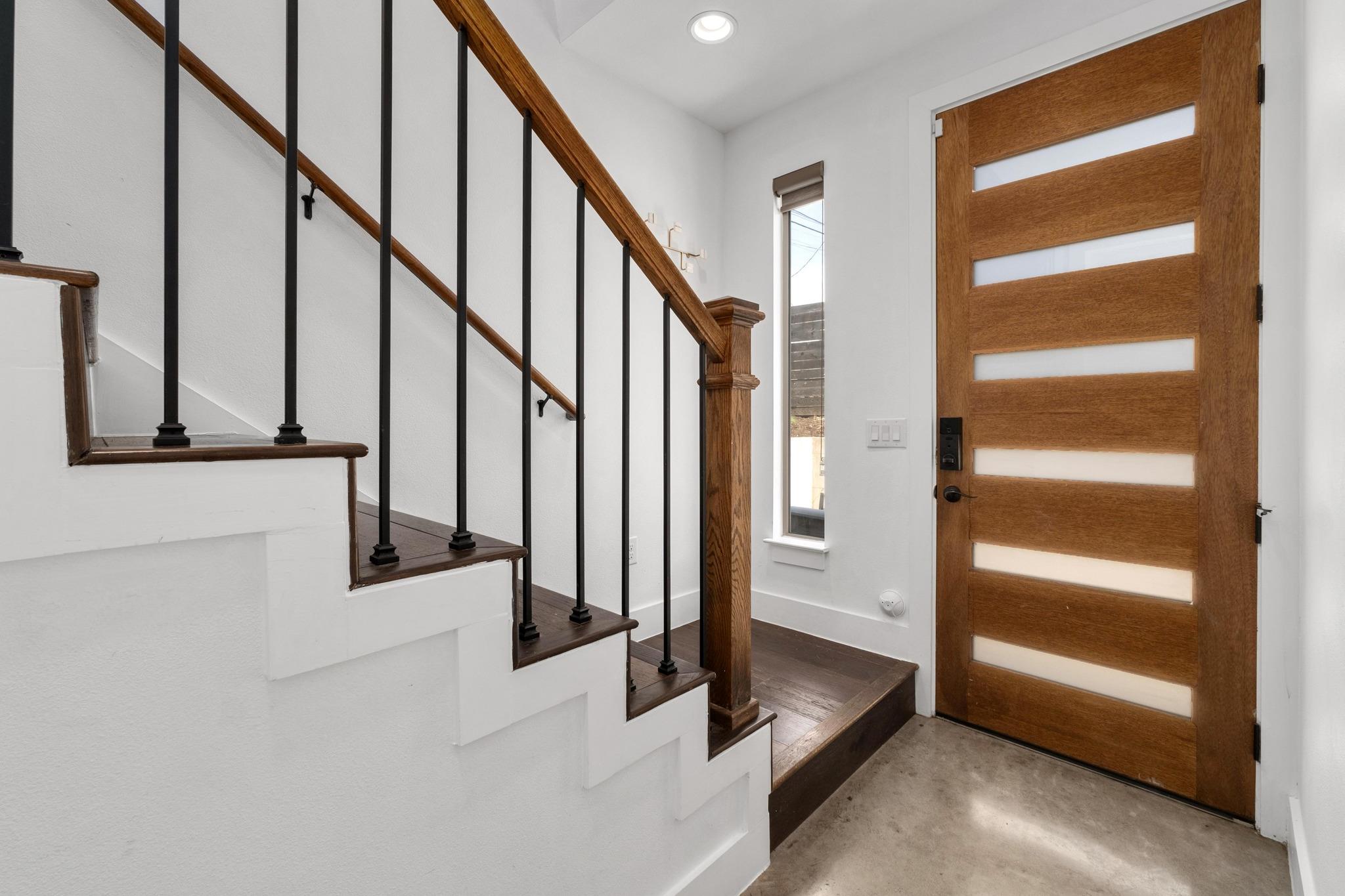 2014 E 9th St # 2, Austin, TX 78702