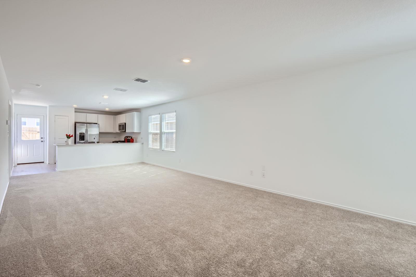 206 Sambre St, Kyle, TX 78640