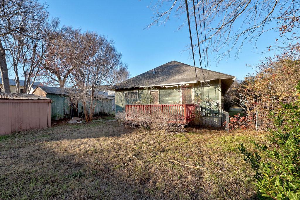 809 E 45th 1/2 St, Austin, TX 78751